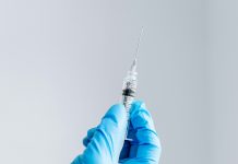 Vacina personalizada com mRNA reduz volta de melanoma em estudo vacina-personalizada-com-mrna-reduz-volta-de-melanoma-em-estudo